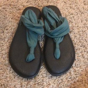 Sanuk Yoga Slings